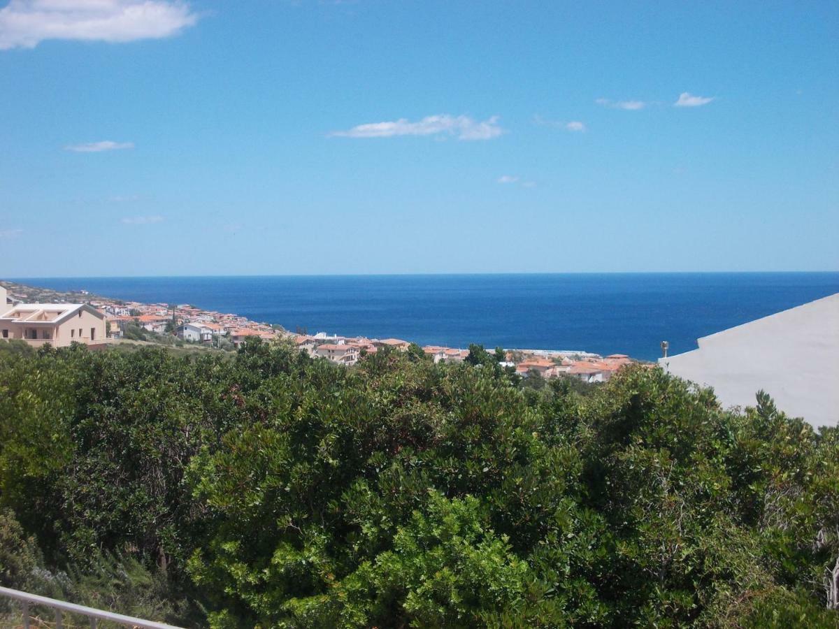 Casa Elena Lägenhet Cala Gonone Exteriör bild