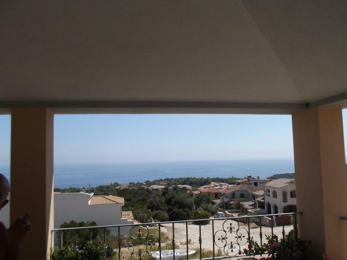 Casa Elena Lägenhet Cala Gonone Exteriör bild