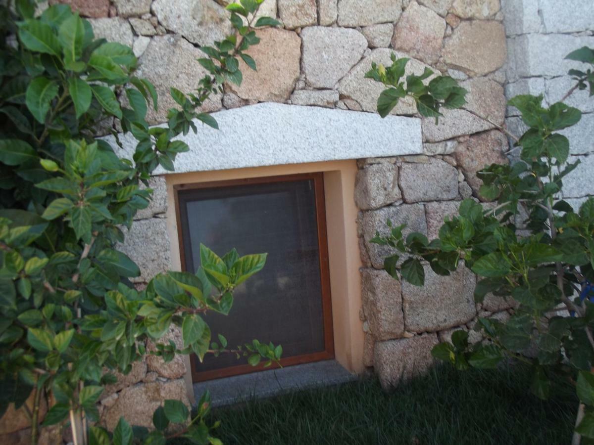 Casa Elena Lägenhet Cala Gonone Exteriör bild